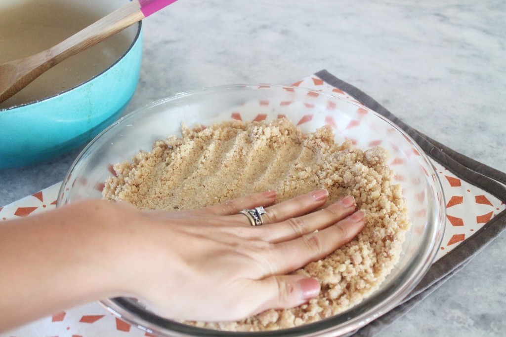 Easy "Graham Cracker" Crust GlutenFreeFix